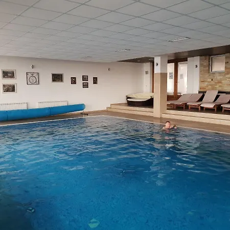 Milmari M18 Apartment