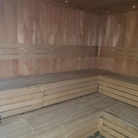 Apartment Milmari M18 *