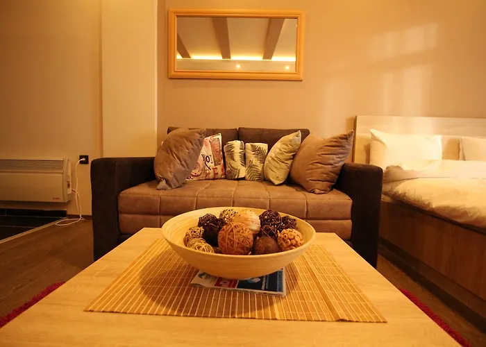 Milmari M18 * كوباونيك